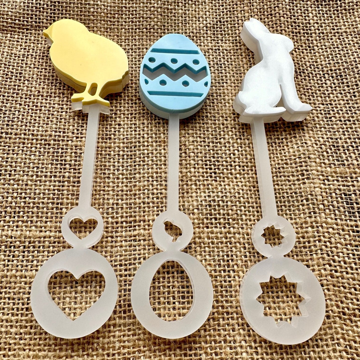 Easter bubbles chick egg bunny rabbit wand fun play children kids 2023