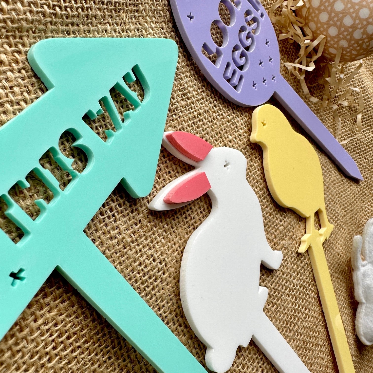 Gift Decoration Easter Egg Hunt Kids Game Children 2023 Event Clues Acrylic Signs Rabbit Chick Decor